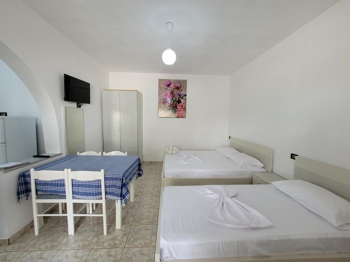 Spahiu Guesthouse Ксамил Екстериор снимка