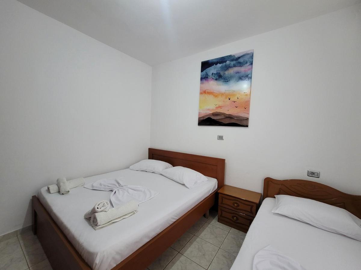 Spahiu Guesthouse Ксамил Екстериор снимка
