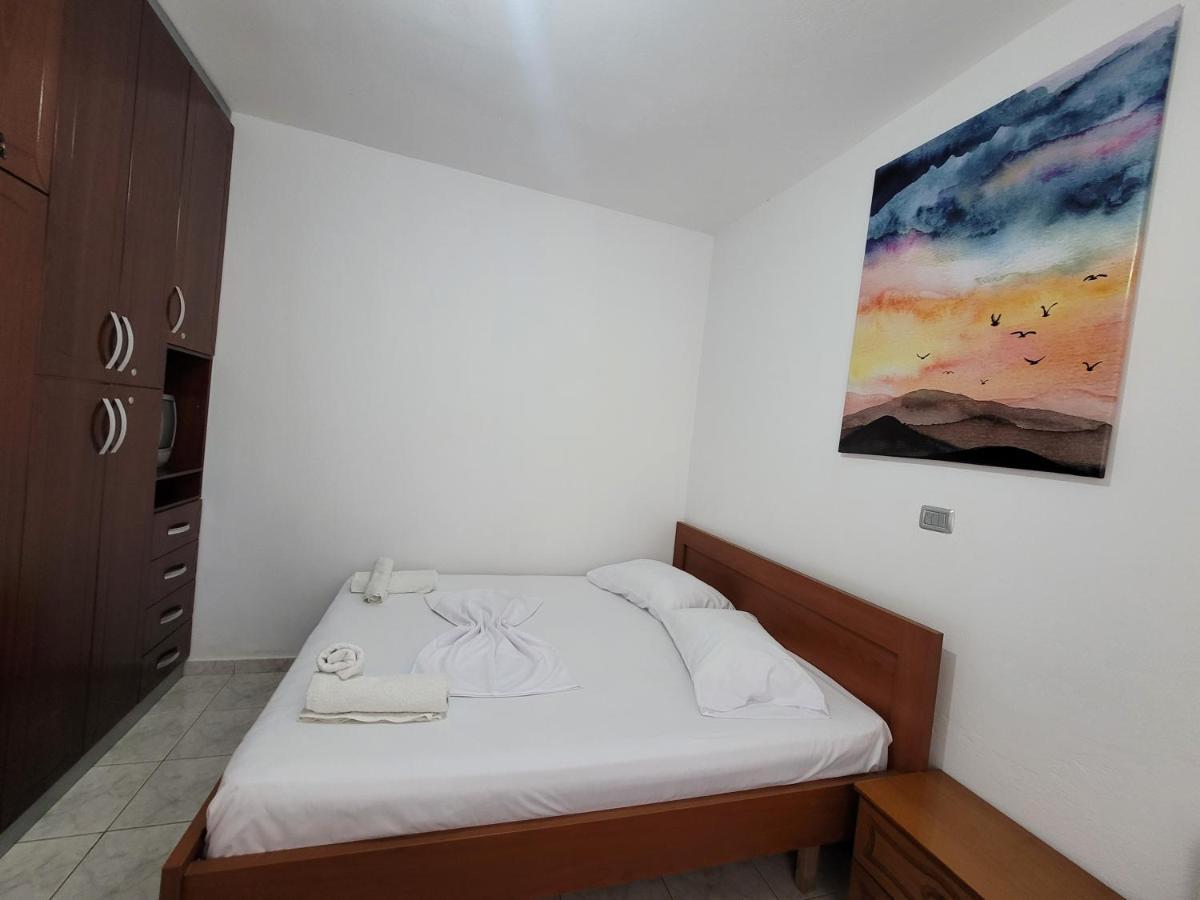 Spahiu Guesthouse Ксамил Екстериор снимка
