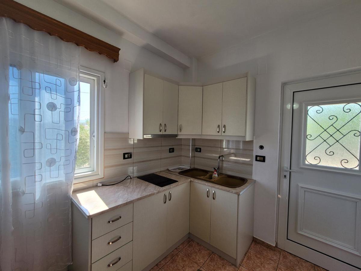 Spahiu Guesthouse Ксамил Екстериор снимка