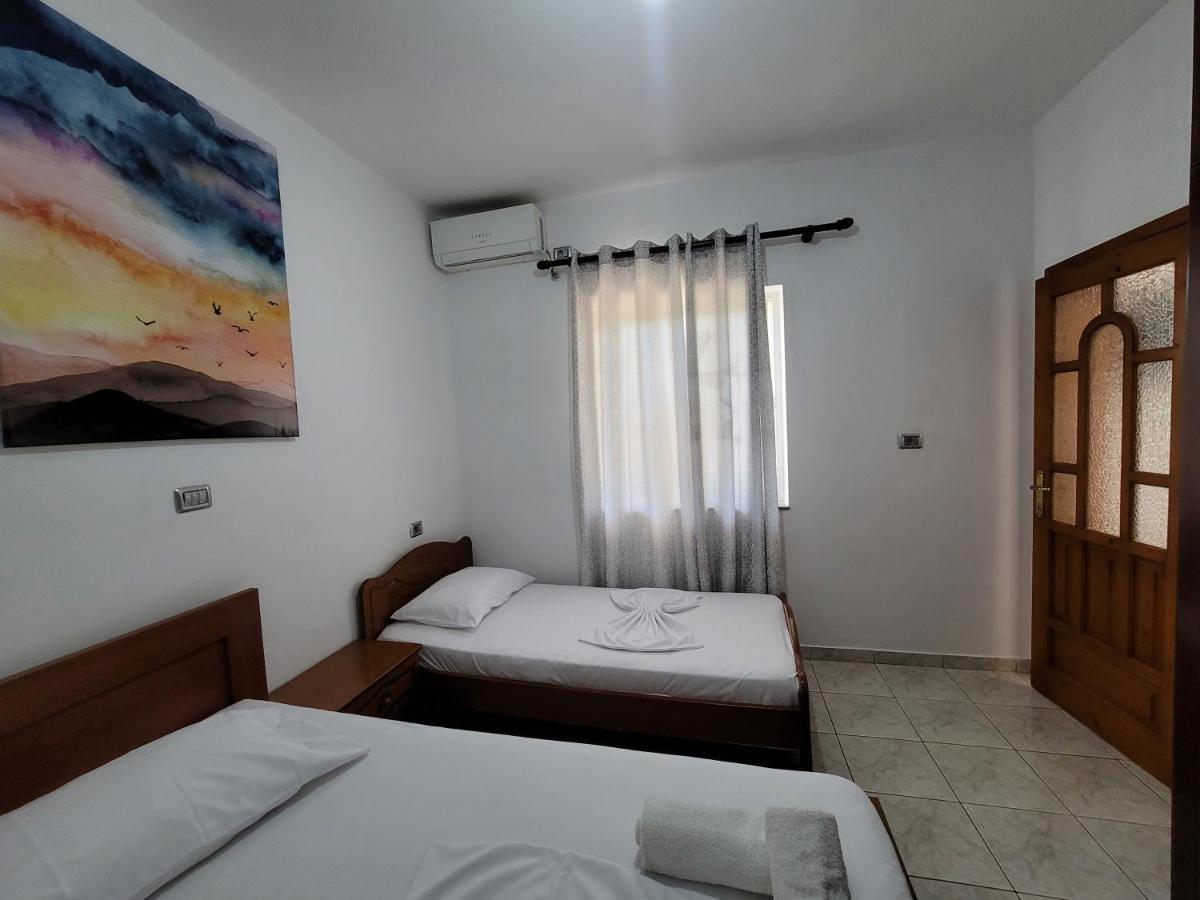 Spahiu Guesthouse Ксамил Екстериор снимка