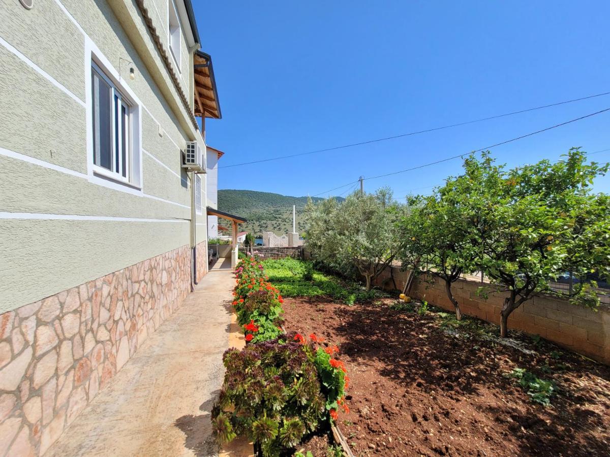 Spahiu Guesthouse Ксамил Екстериор снимка