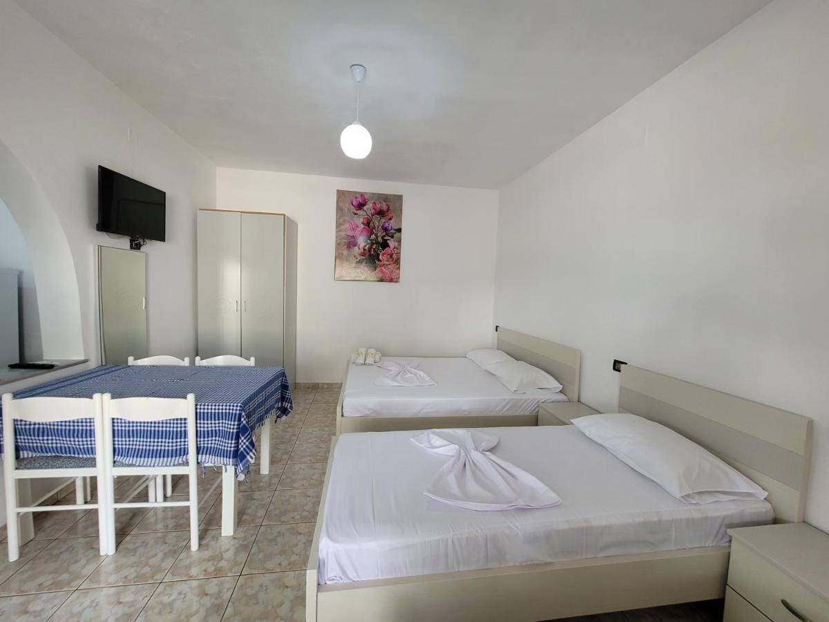 Spahiu Guesthouse Ксамил Екстериор снимка