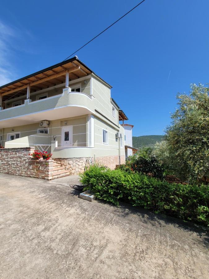 Spahiu Guesthouse Ксамил Екстериор снимка