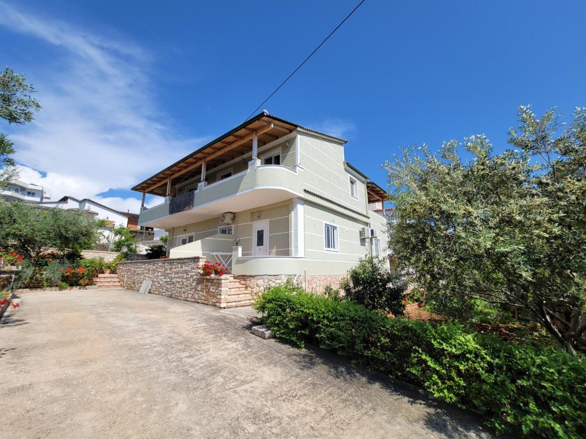 Spahiu Guesthouse Ксамил Екстериор снимка