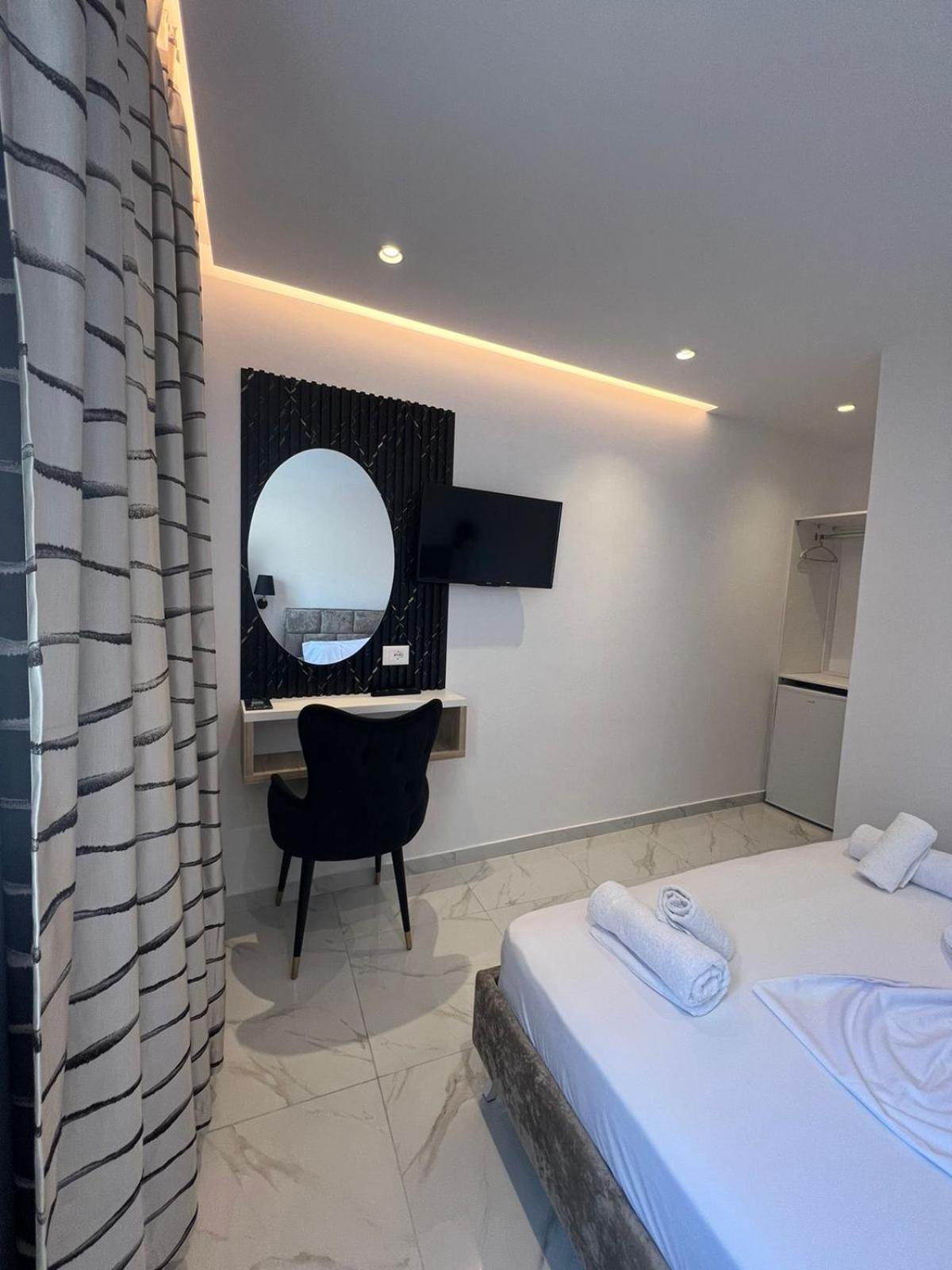 Spahiu Guesthouse Ксамил Екстериор снимка